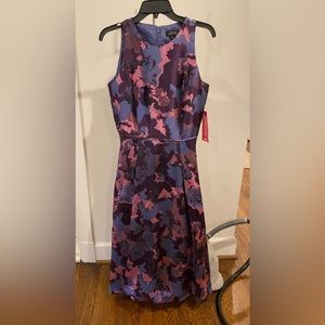 Brand new Tahari formal dress. Bought from Dillards.